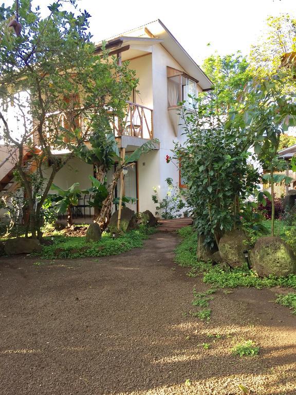 Hostal Marari ハンガ・ロア エクステリア 写真